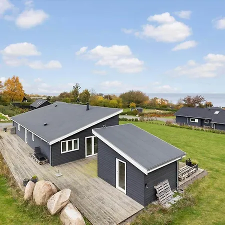 6844-allinge-aeblebakken-8 Nyaraló